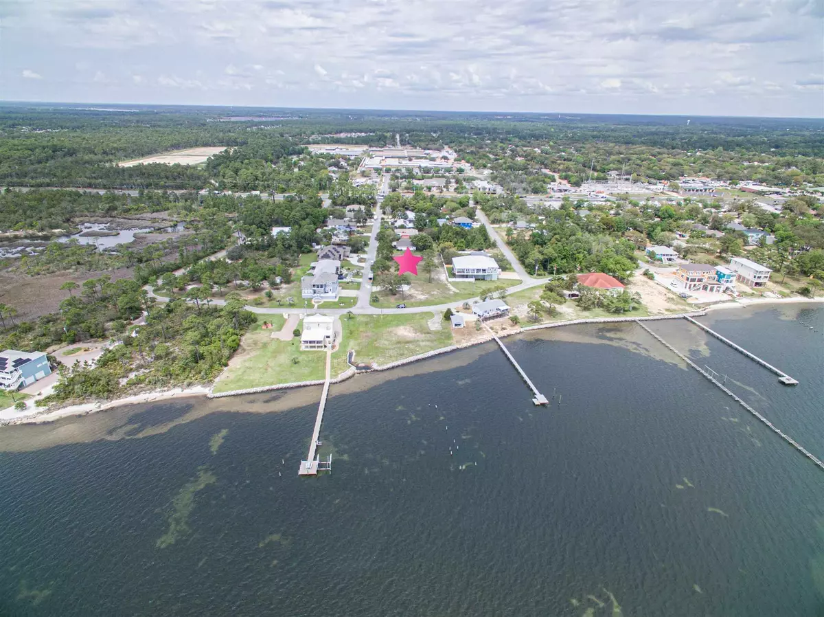 Navarre, FL 32566,1778 Thresher Dr