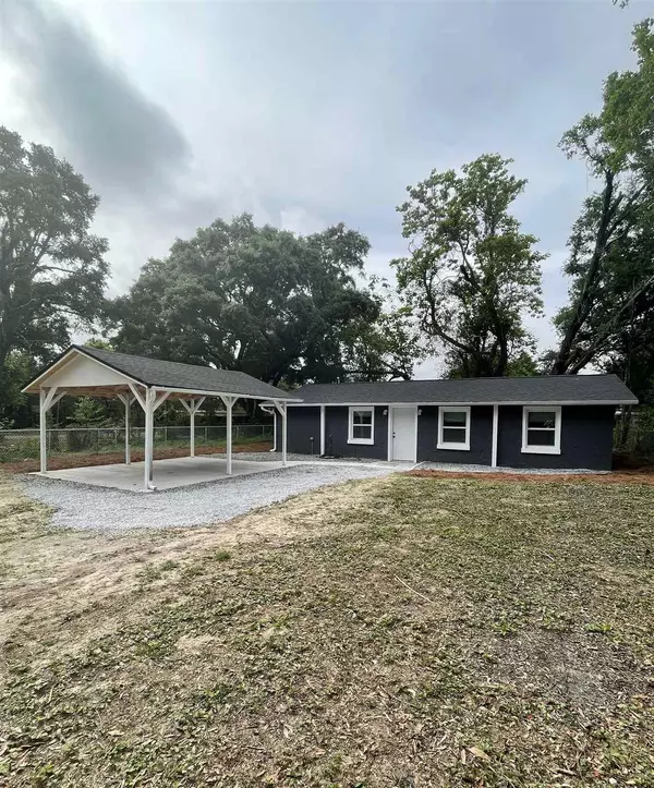 2203 W Lakeview Ave, Pensacola, FL 32505