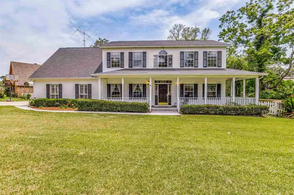 4621 Pebble Creek Dr, Pensacola, FL 32526