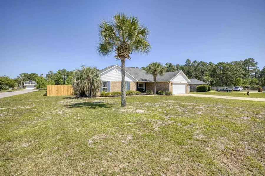 1090 Crane Cove Blvd, Gulf Breeze, FL 32563