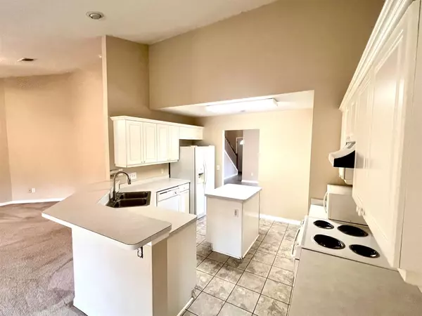 Pensacola, FL 32514,620 Desert Oak Dr