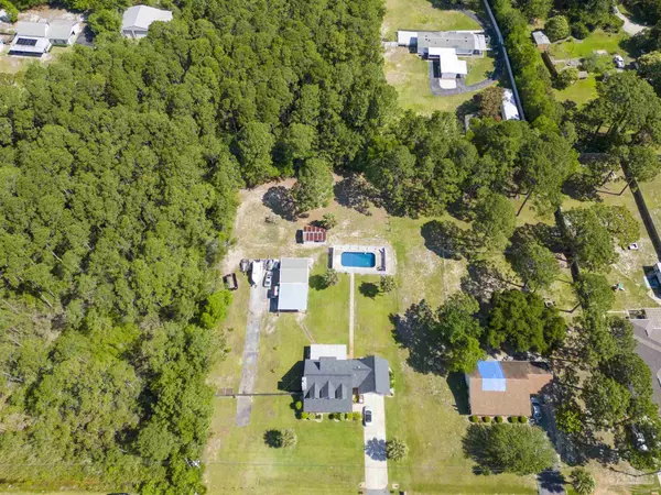 Navarre, FL 32566,9126 Ridge Dr