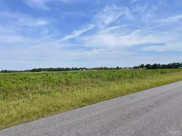 Jay, FL 32565,1 Salter Rd