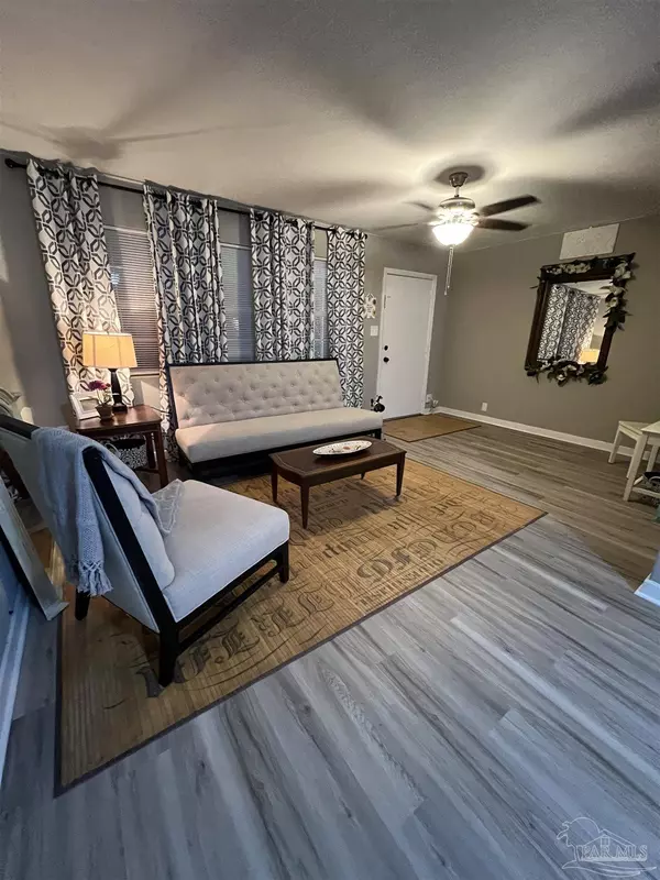 Pensacola, FL 32505,1010 Alexandria Dr