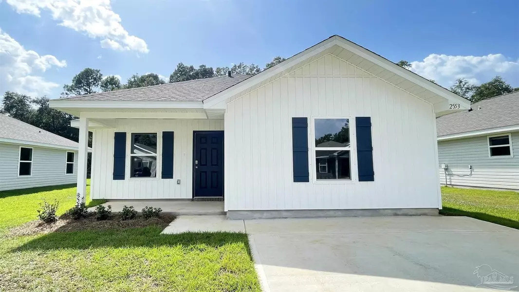 2553 Sutton Place Dr, Cantonment, FL 32533