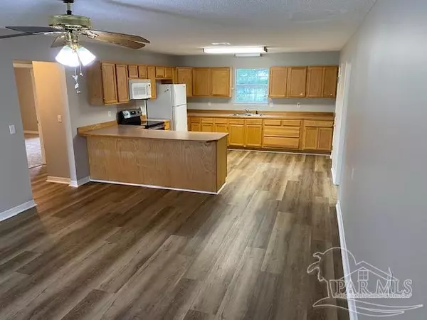 Crestview, FL 32536,506 Hyde Park Dr