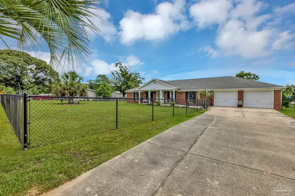 Molino, FL 32577,4747 Pine Cir Dr