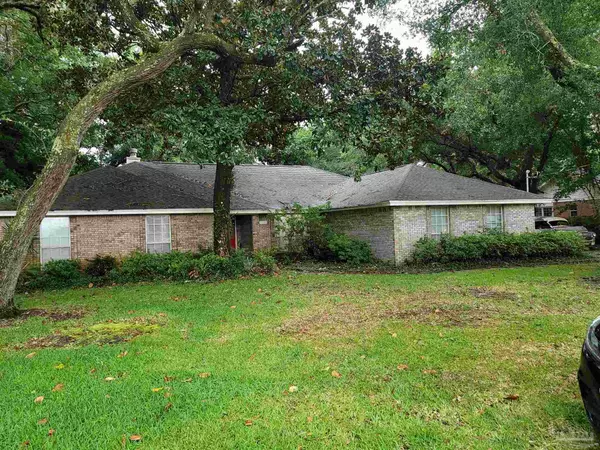 4139 W Sandy Bluff Dr, Gulf Breeze, FL 32563