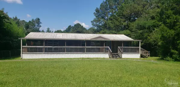 781 N Pine Barren Rd, Mcdavid, FL 32568