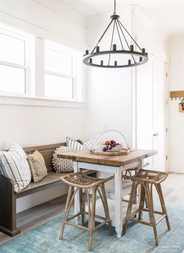 Navarre Beach, FL 32566,7352 Grand Navarre Blvd