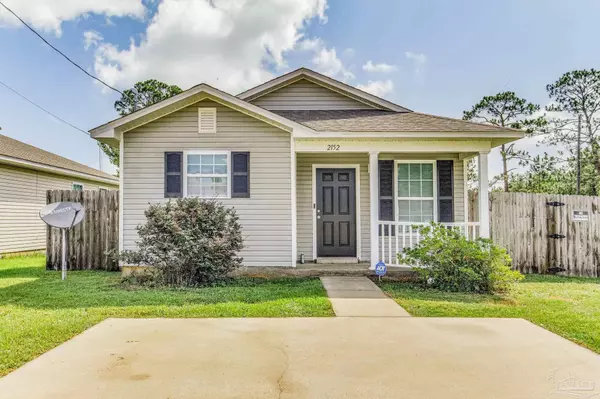 2152 Ledbetter Ln, Pensacola, FL 32507