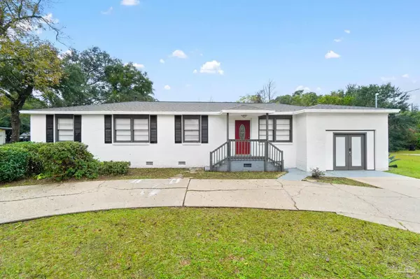 2003 N A St, Pensacola, FL 32501