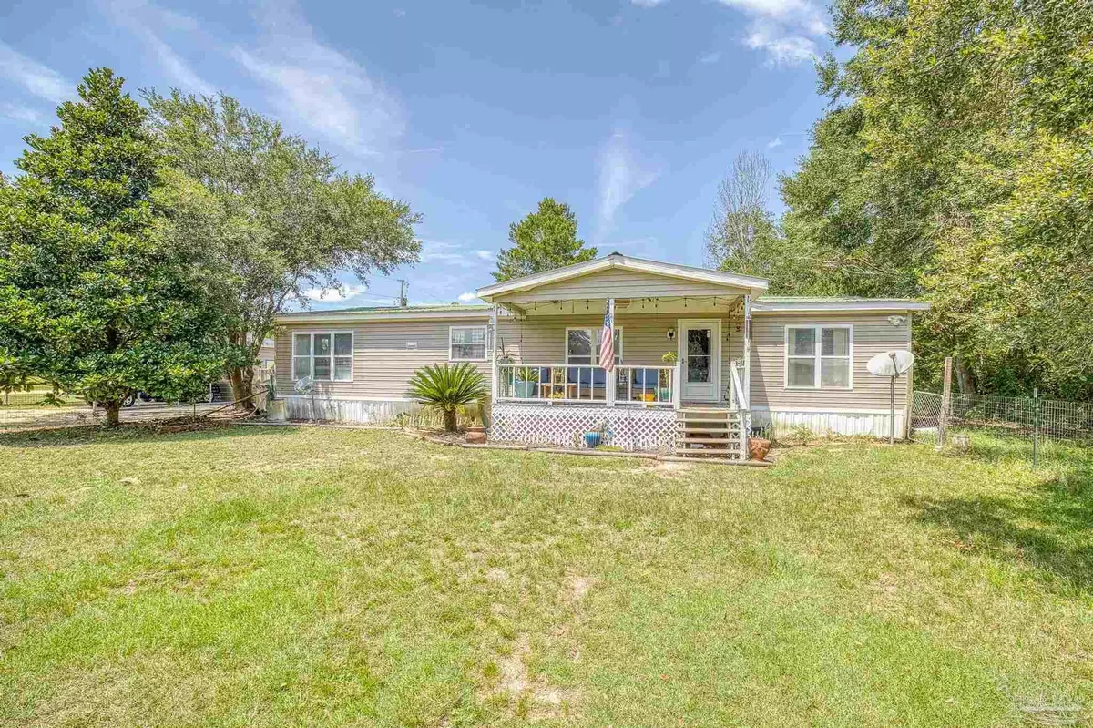 Milton, FL 32583,9980 Muscogee Rd