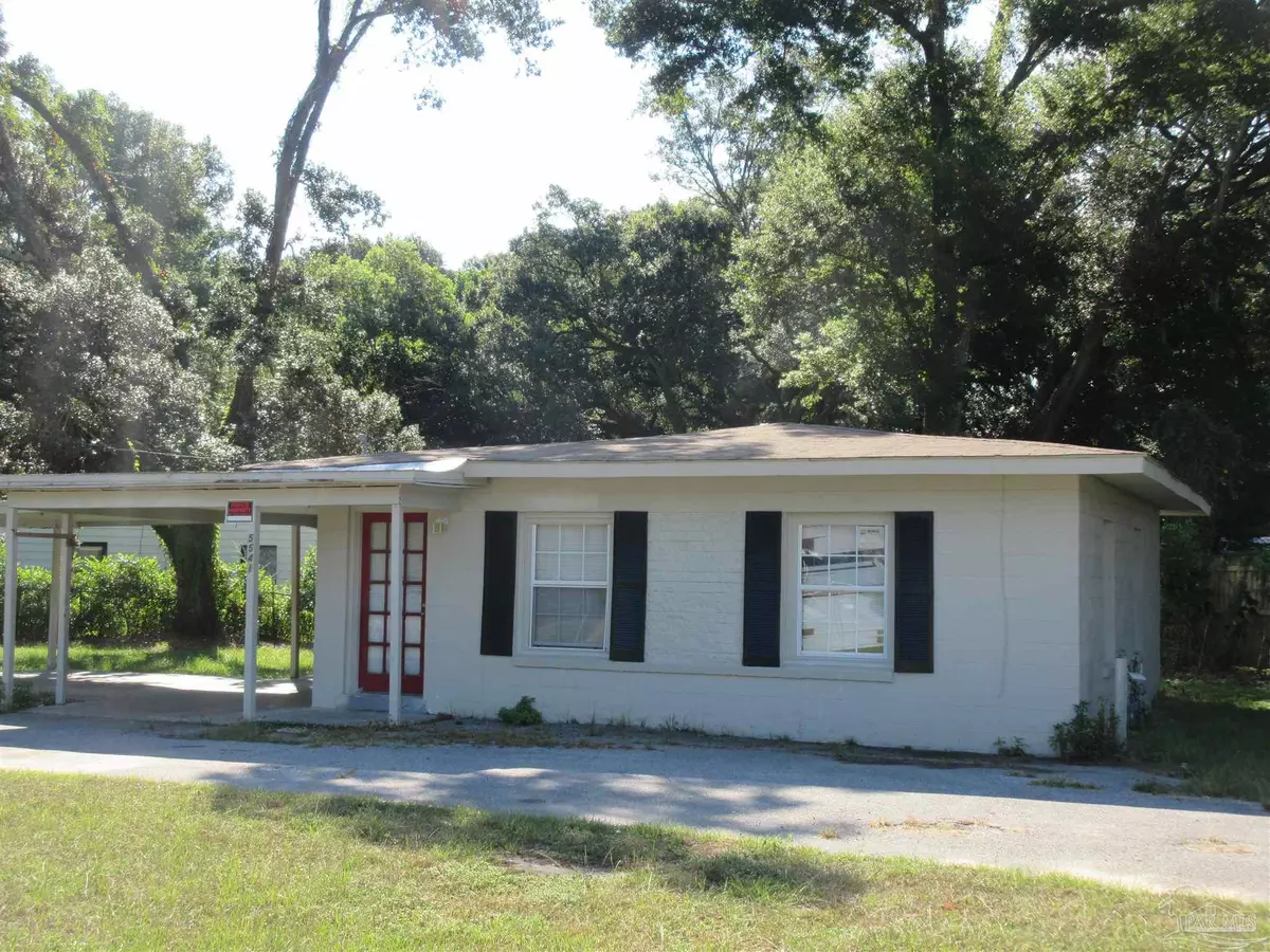 Pensacola, FL 32506,5541 Jackson St