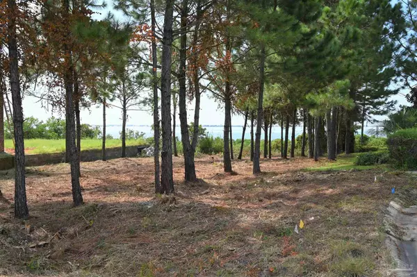 Navarre, FL 32566,1726 Villa Vizcaya Dr