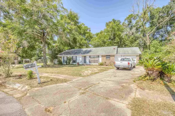 Pensacola, FL 32514,4002 Nowlinbury Dr