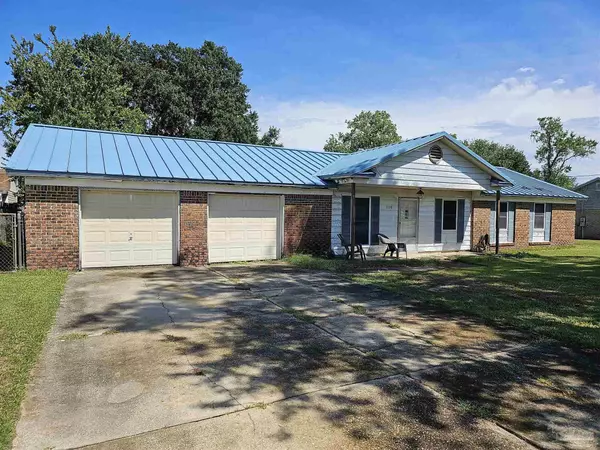 Pensacola, FL 32526,3130 Valdez St