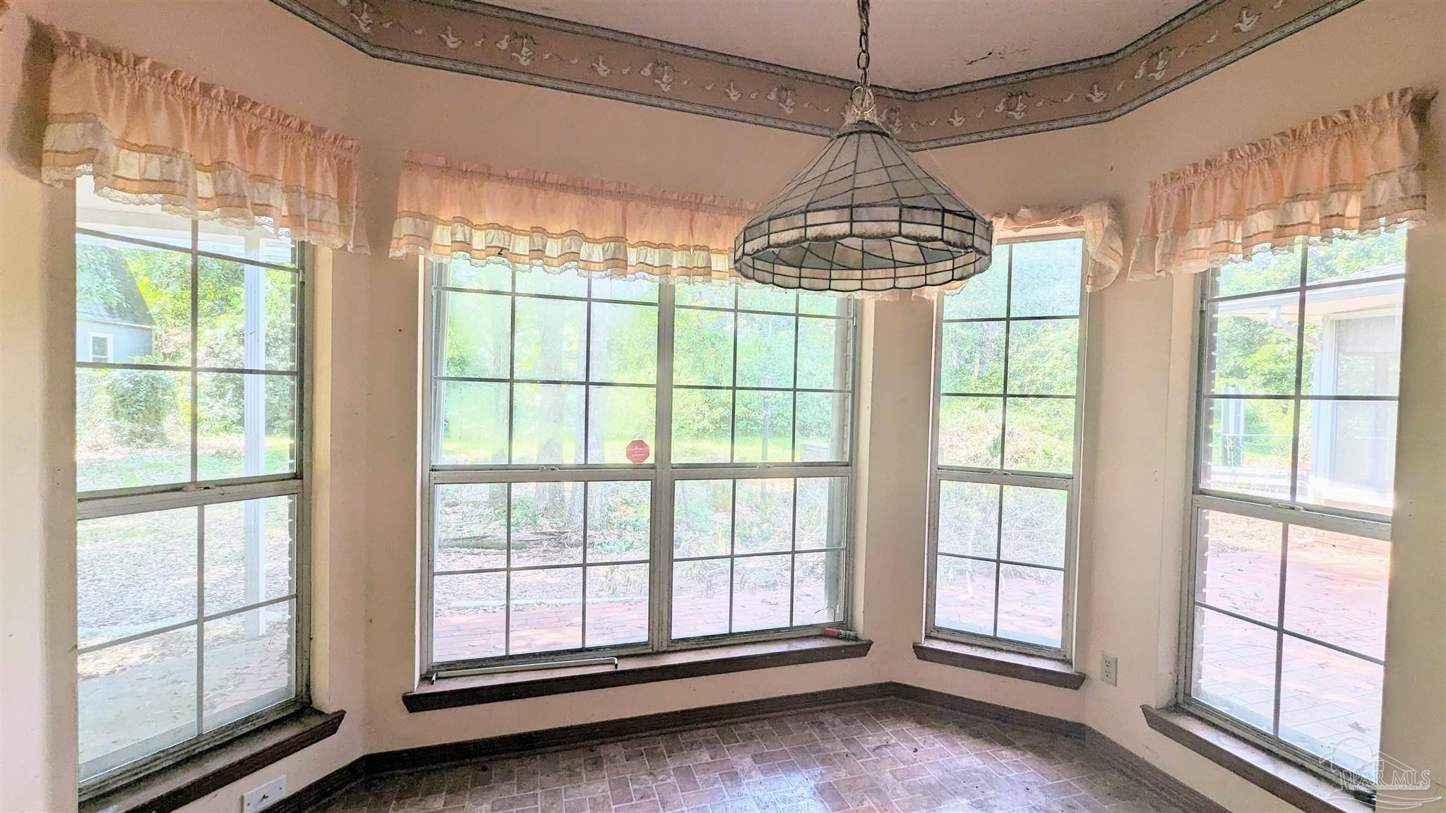 Lillian, AL 36549,33500 Helms Ln