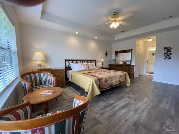 Bagdad, FL 32570,4600 Gunter Rd