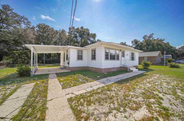 4791 Cerny Rd, Pensacola, FL 32526