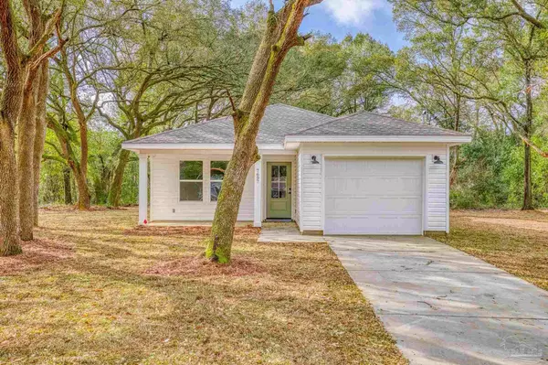 Pensacola, FL 32506,7697 Pontiac Dr