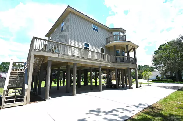 Navarre, FL 32566,1783 Thresher Dr