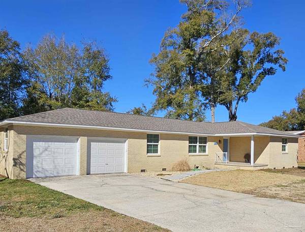 8229 Six Pence Dr,  Pensacola,  FL 32514