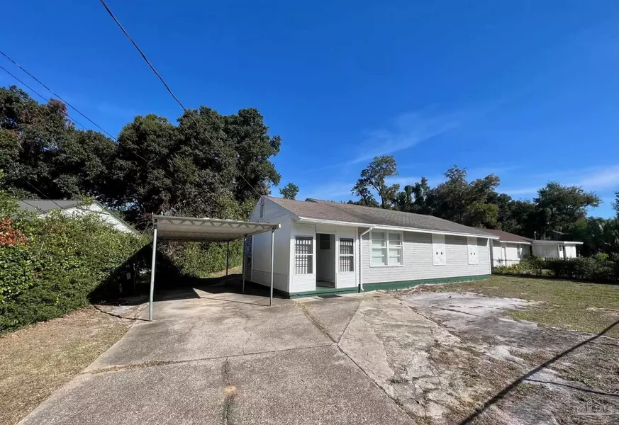 122 Alice St, Pensacola, FL 32505