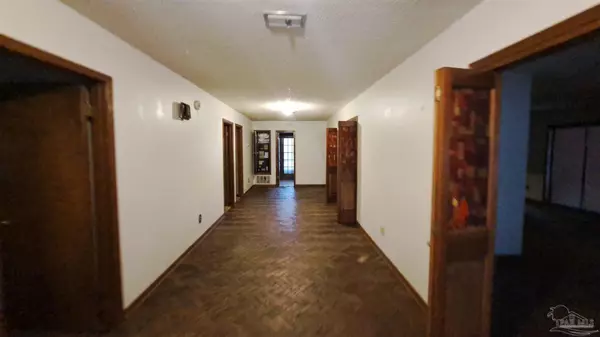 Cantonment, FL 32533,1429 Chippendale Rd