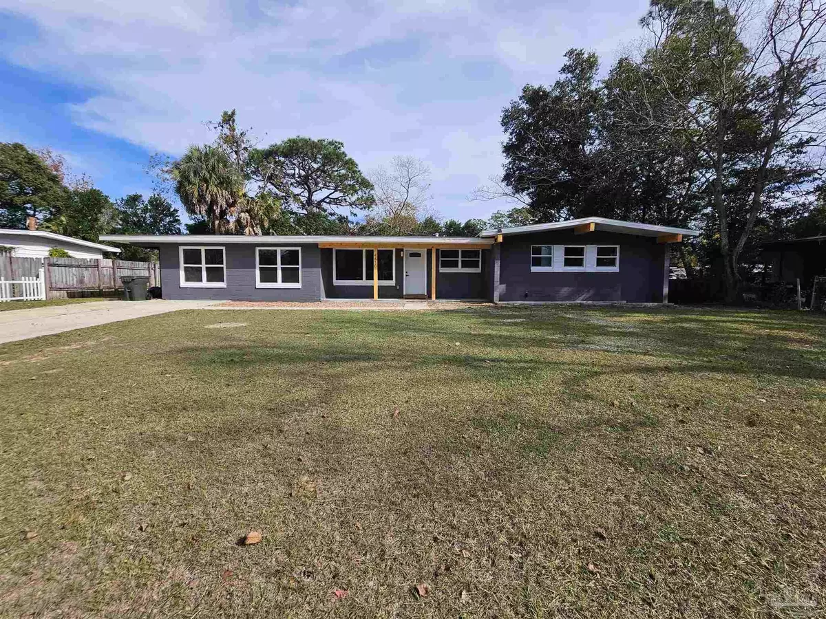 Pensacola, FL 32505,4410 Deauville Way