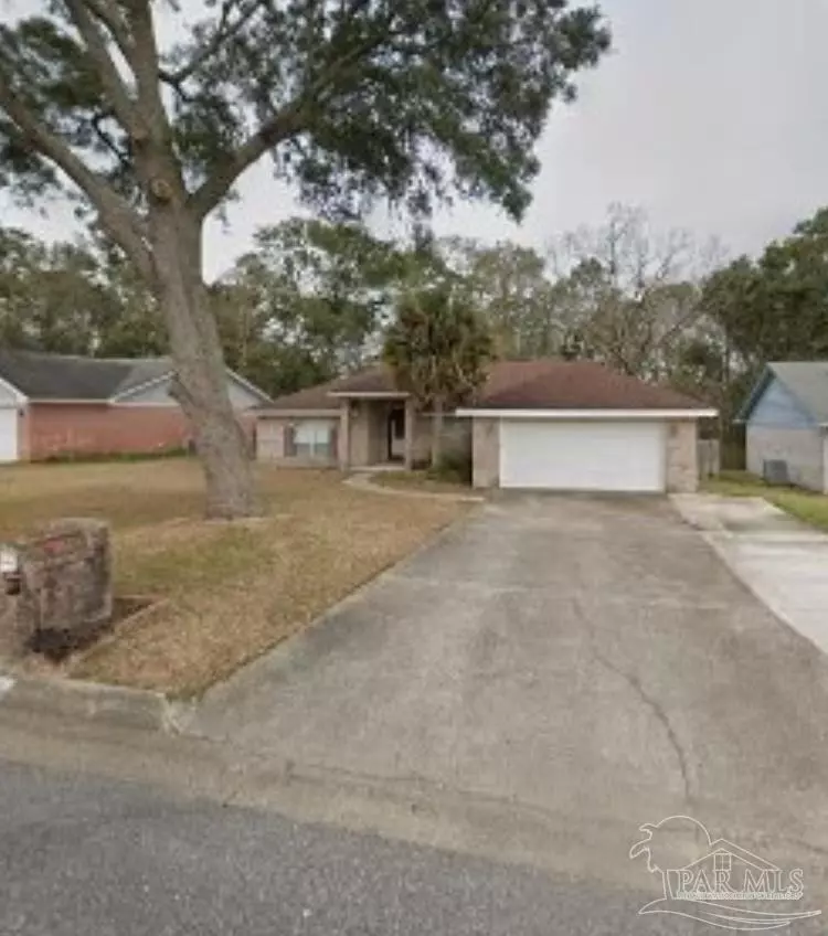 Pensacola, FL 32503,120 Redbreast Ln