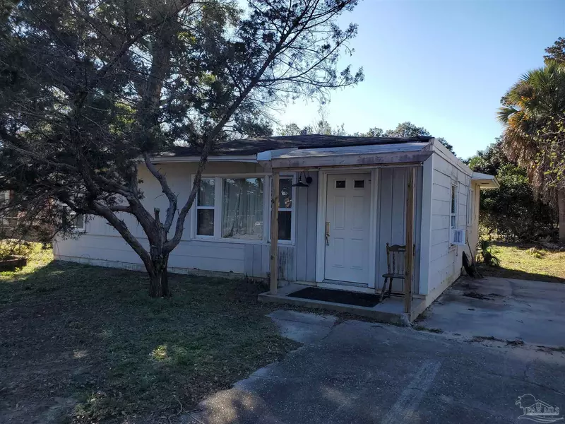 1545 N J St, Pensacola, FL 32501