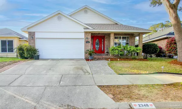 2348 Caddy Shack Ln, Pensacola, FL 32526