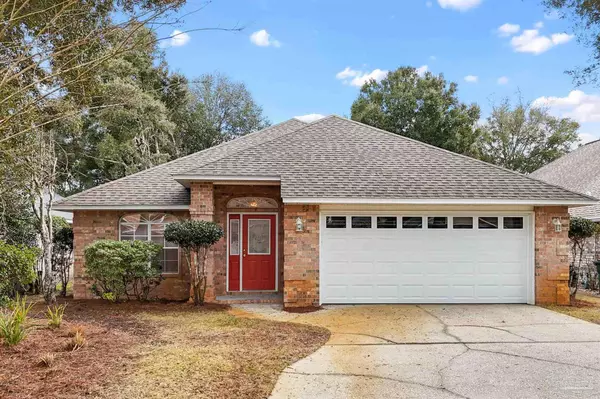 Pensacola, FL 32507,9975 Rail Cir