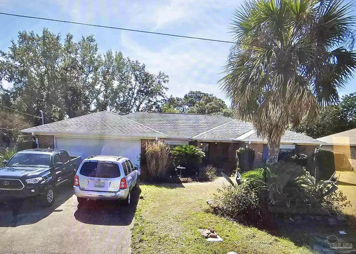 Navarre, FL 32566,8117 Raleigh St