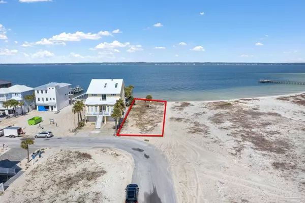 7330 Grand Navarre Blvd, Navarre Beach, FL 32566