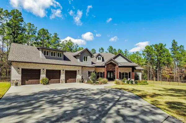 Pace, FL 32571,2838 Diamond Creek Dr