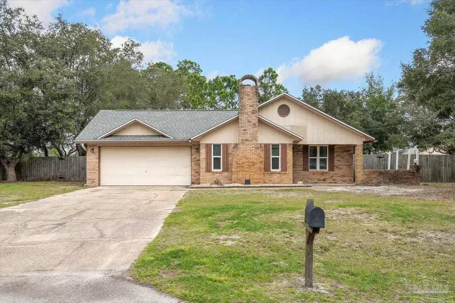 2182 Calle De Cantabria, Navarre, FL 32566