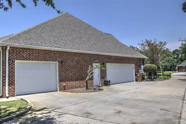 Gulf Breeze, FL 32563,4173 Serenca Way