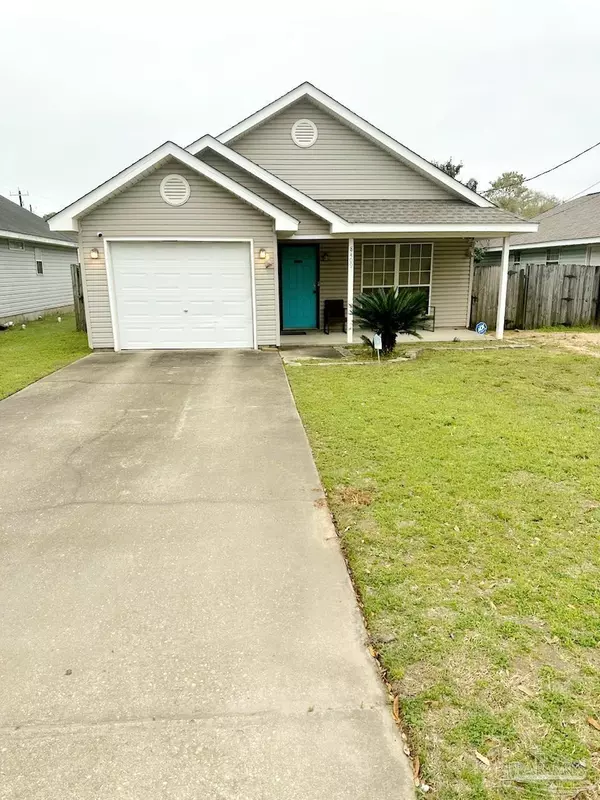 8409 Fowler Ave,  Pensacola,  FL 32534