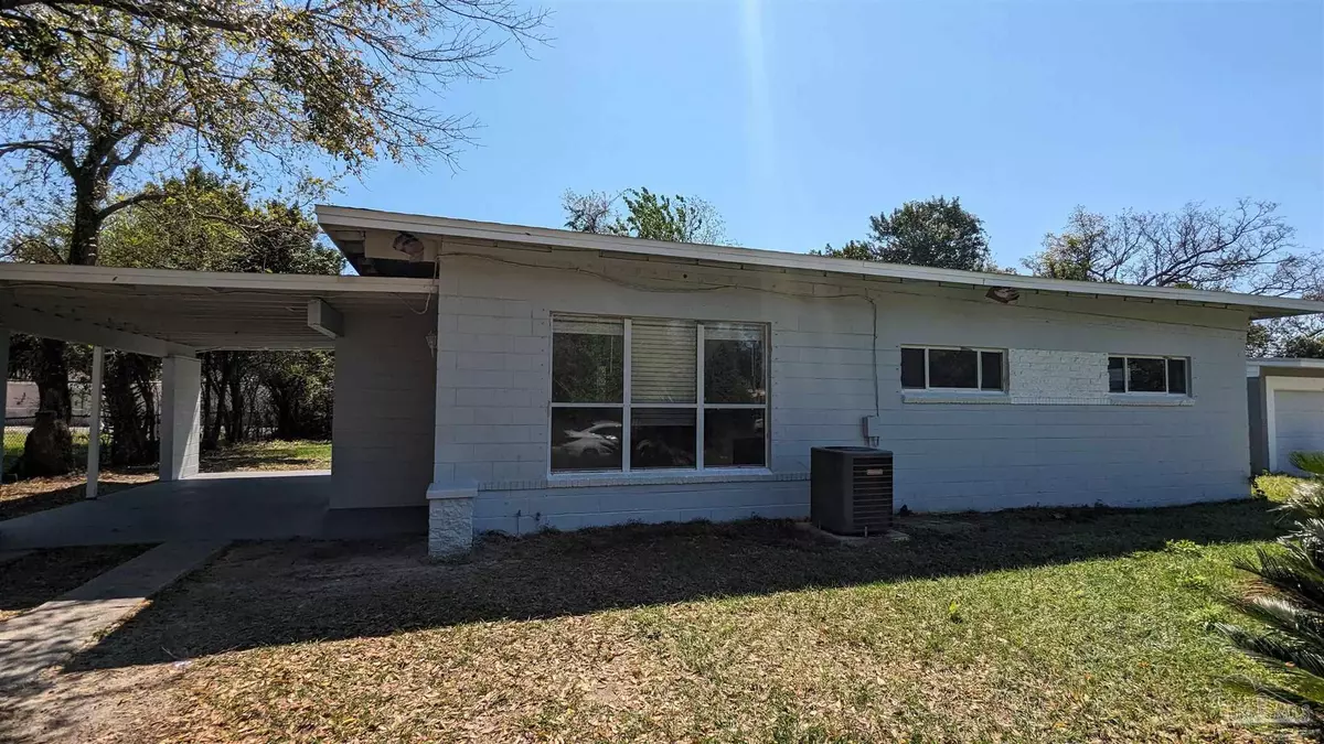 Pensacola, FL 32505,111 Aquamarine Dr