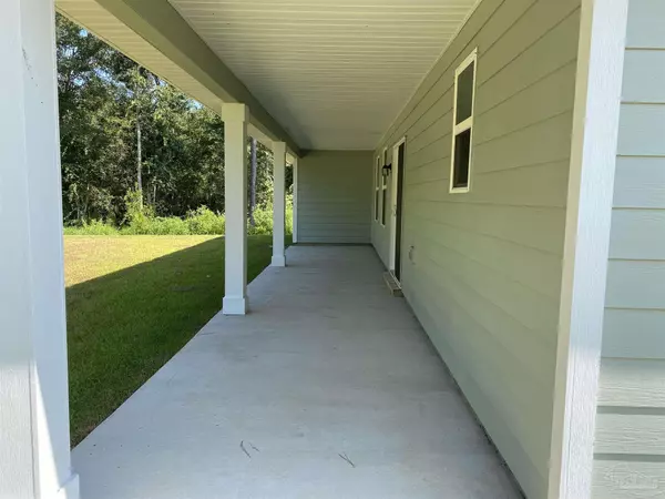 Jay, FL 32570,9311 Three Hollow Rd