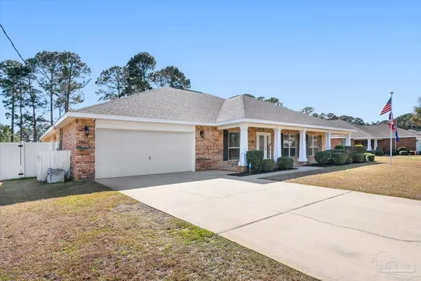 7467 Brewster St, Navarre, FL 32566