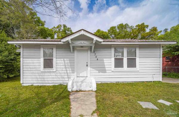 2304 W Blount St, Pensacola, FL 32505