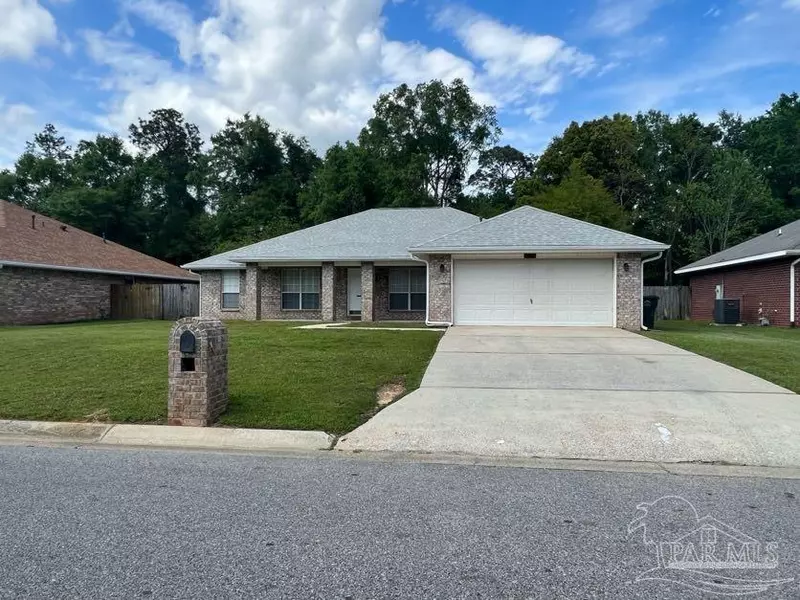 1858 Wareham Wy, Cantonment, FL 32533