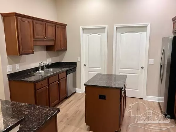 Pace, FL 32571,6129 Autumn Pines Cir