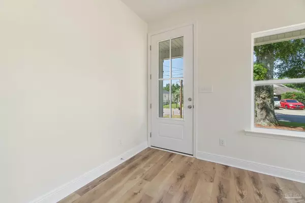 Pensacola, FL 32501,1100 Hayden Ct