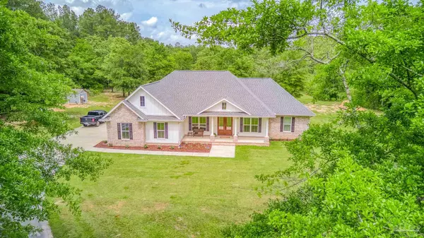 Pace, FL 32571,2874 Diamond Creek Dr