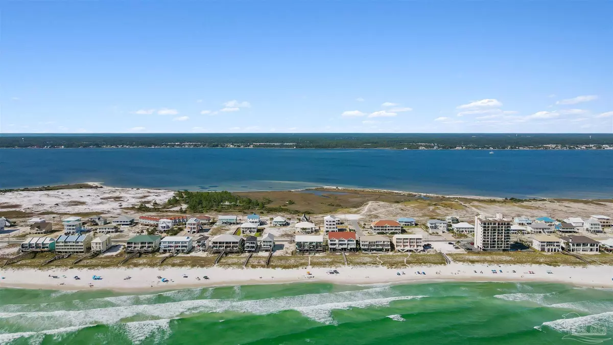 Navarre Beach, FL 32566,7937 Gulf Blvd