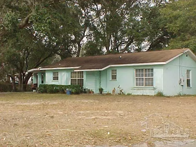 702 S Madison, Pensacola, FL 32505